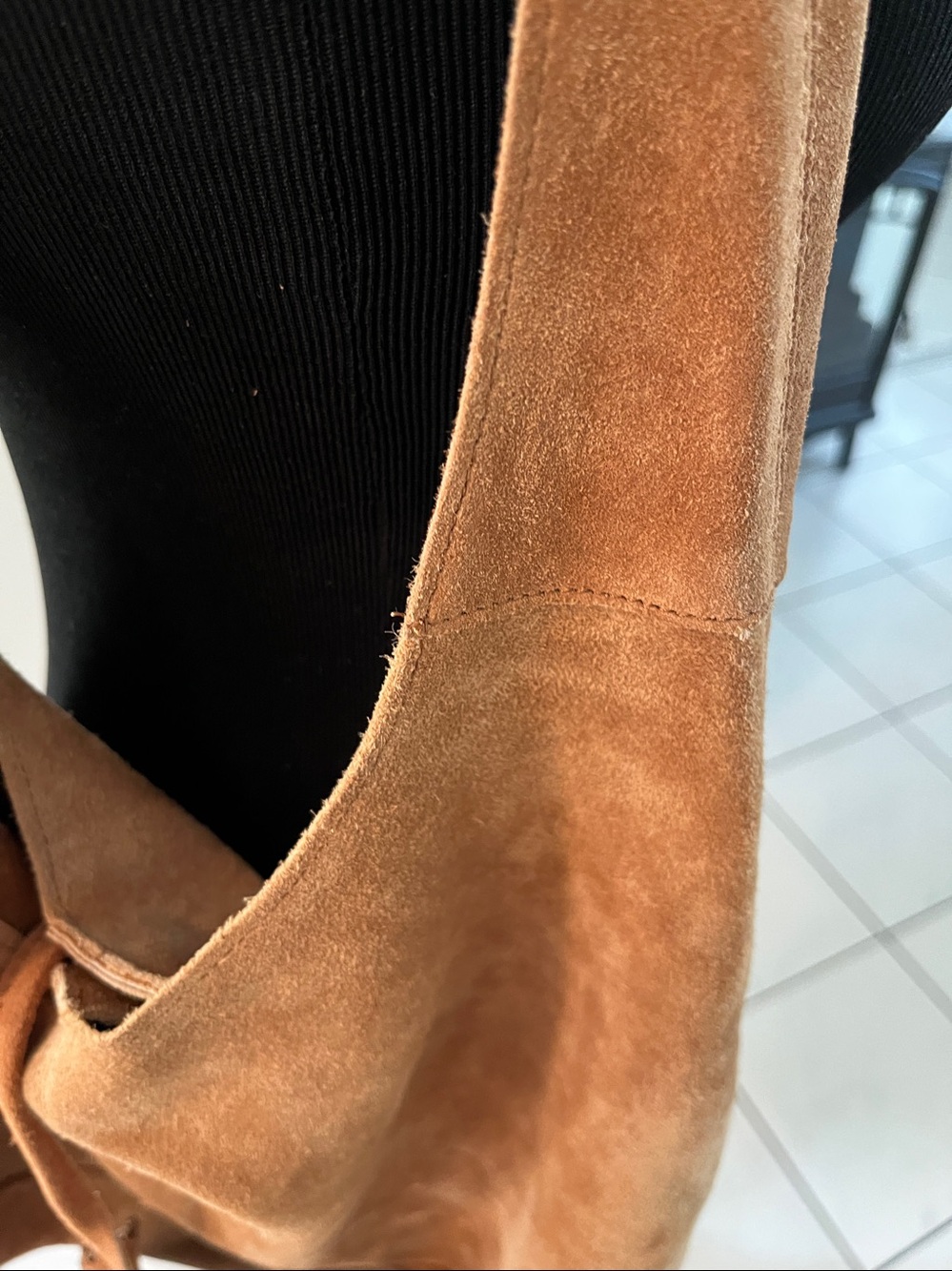 Haute Hippie Suede Messenger Bag in Chestnut leather beautiful - Picture 6 of 9